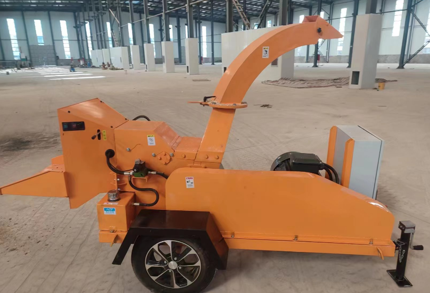河南昌達(dá)HC-6130樹(shù)枝粉碎機(jī)發(fā)新疆.png