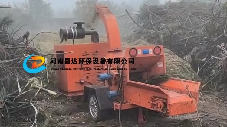 河南昌達(dá)HC-6140樹(shù)枝粉碎機(jī)湖北武漢客戶現(xiàn)場(chǎng)