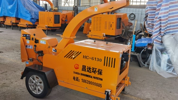 HC-6130園林綠化樹(shù)枝粉碎機(jī)發(fā)貨上海.jpg
